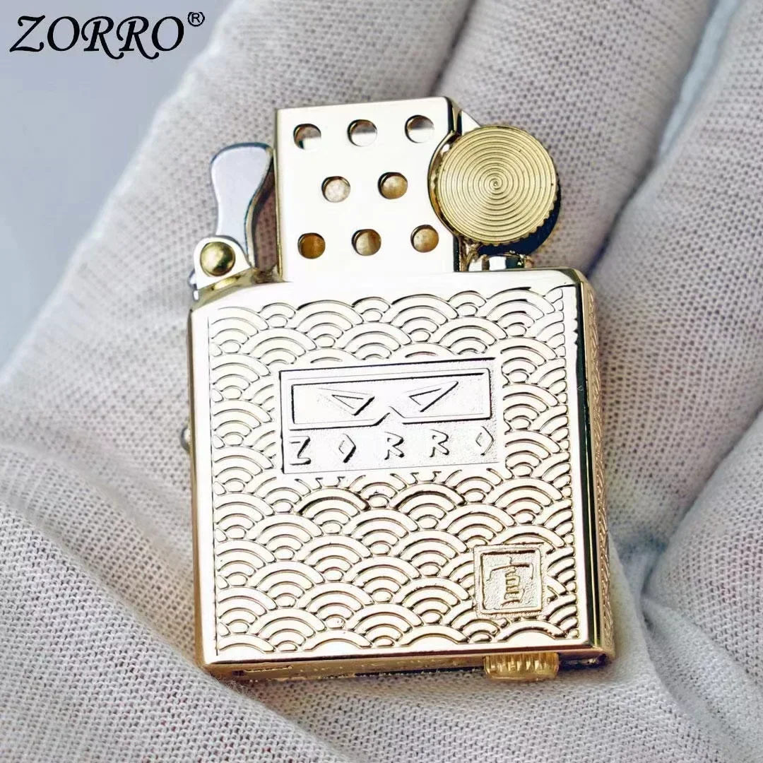 Zorro Z902 Movimento a cherose - Lighter Insert Zippo recensione e prezzo