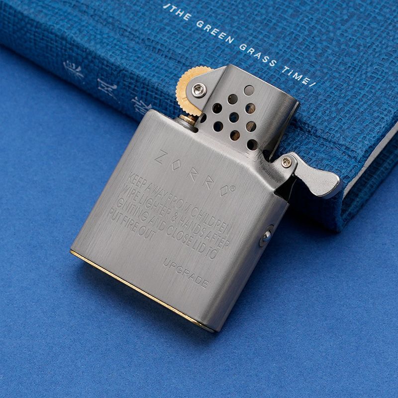 Zorro Inserto in titanio Accen - Lighter Insert Zippo recensione e prezzo
